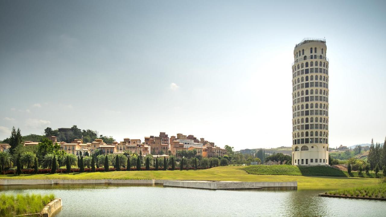Toscana Piazza (Adults Only) Mu Si Exterior photo
